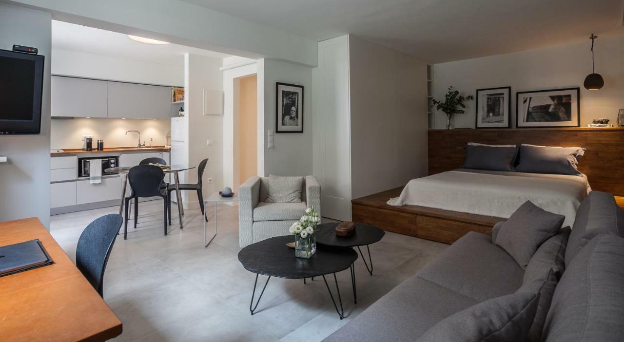Unique Semi-Basement Stay At The Foot Of The Acropolis Афины Экстерьер фото